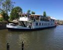 Inland passenger vessel