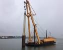 Self propelled Floating crane 140 t
