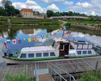 passenger vessel for 12 +1 persons